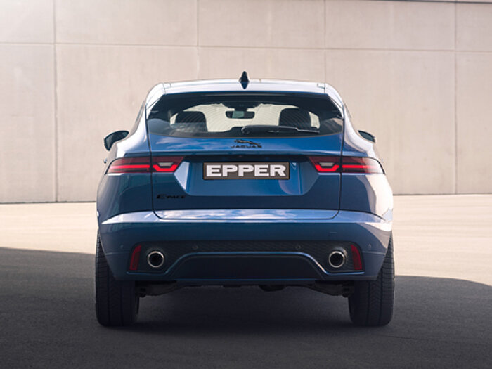 Der neue Jaguar E-Pace von hinten