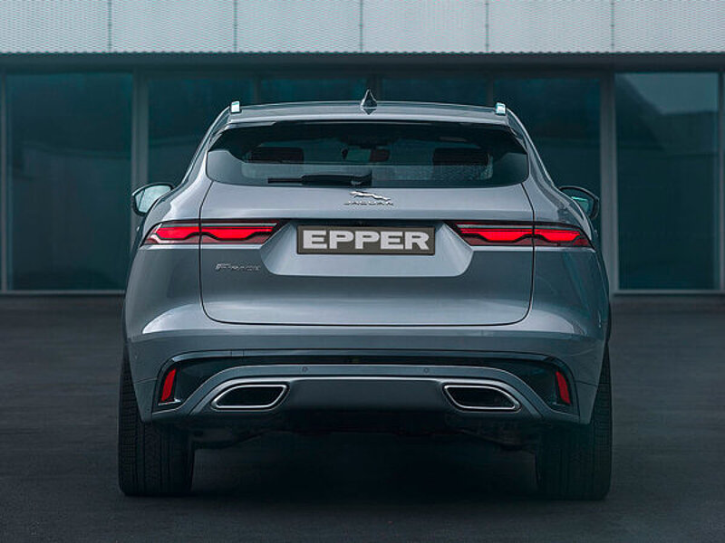Der neue Jaguar F-Pace von hinten
